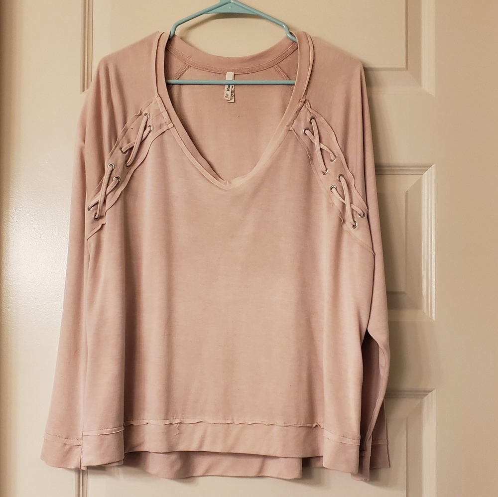Women's Pink Long Sleeve Top
